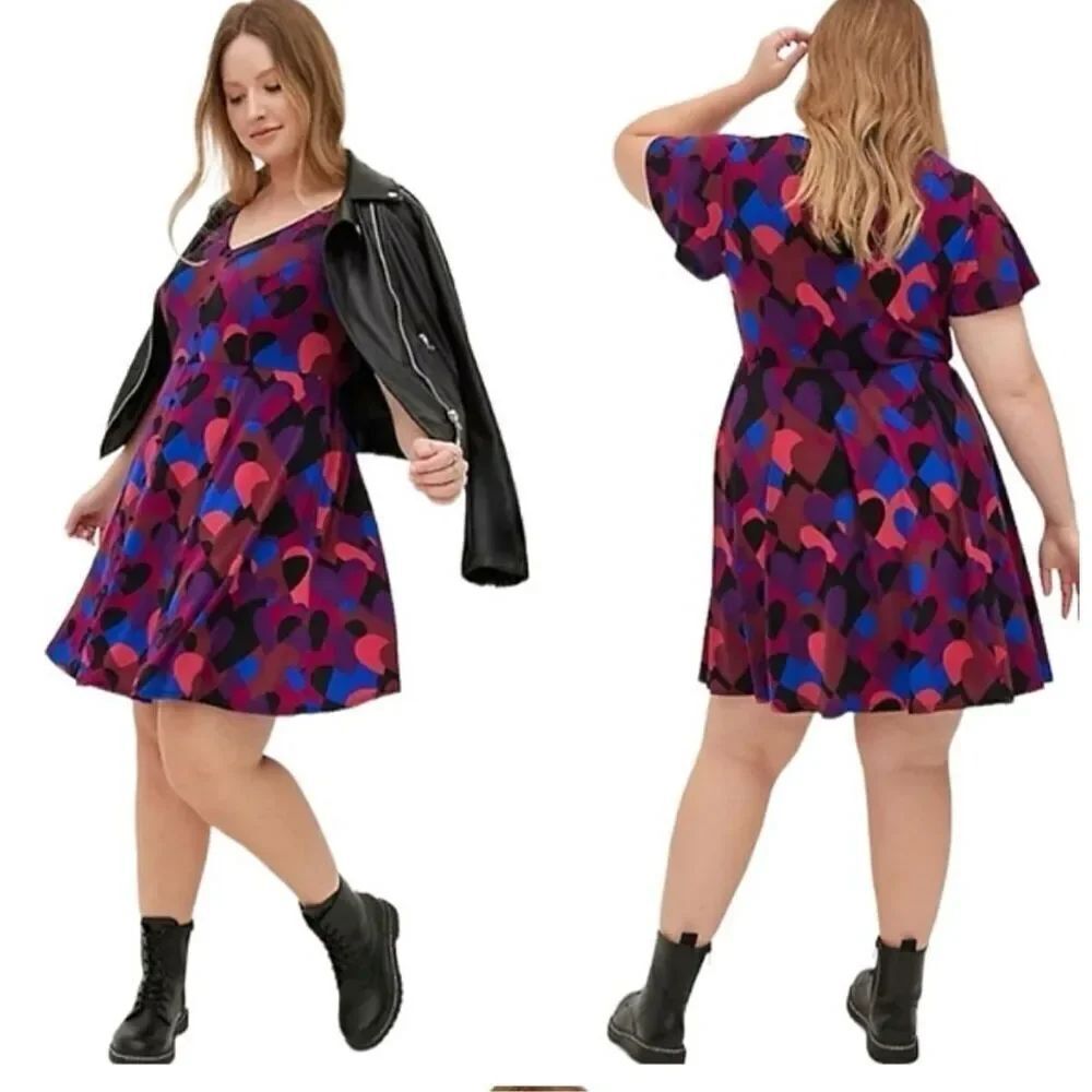Torrid Flutter Sleeve Studio Knit Multi Heart Swing Skirt Mini Dress sz 1 or 14-